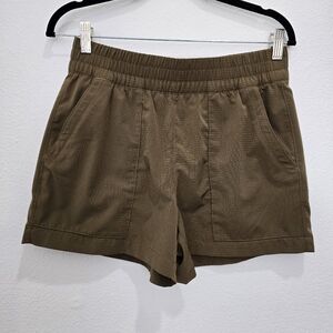Athleta Women's Olive Green Shorts
